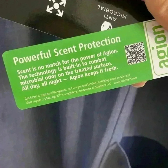 Cuddl duds scrubs top navy double pockets v neck. 3X. NWT - Picture 6 of 6